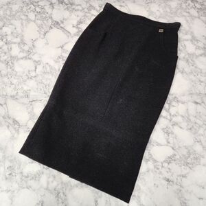 Chanel Wool Pencil Skirt
